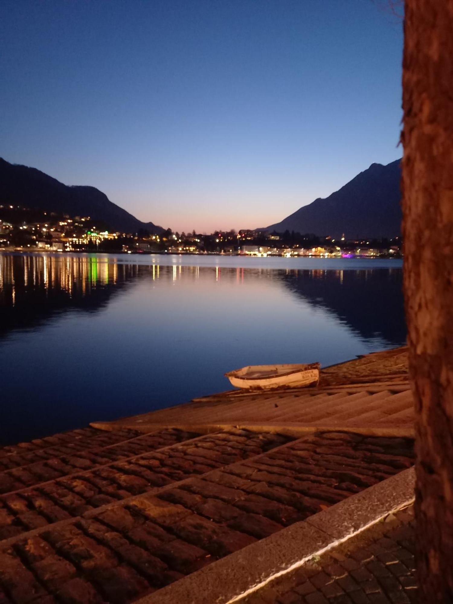 Bed and Breakfast Palazzo Novecento Centro Storico à Lecco Extérieur photo